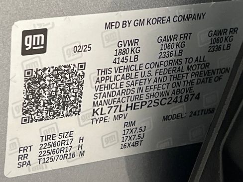 Used 2025 Chevrolet Trax LT w/ LT Convenience Package FWD image 64