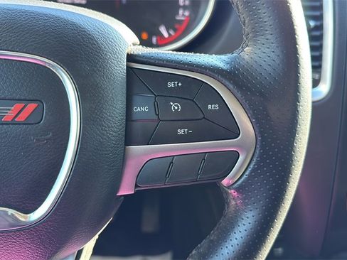 Used 2020 Dodge Durango SXT image 31