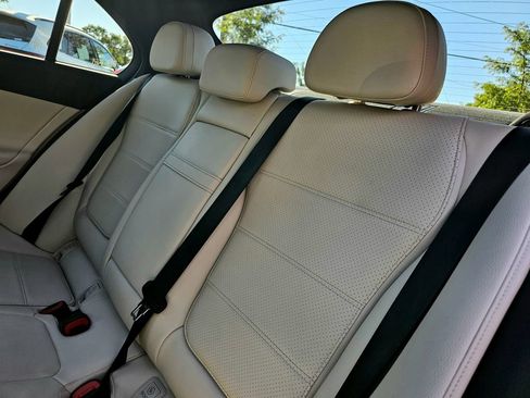 Used 2023 Mercedes-Benz C 300 4MATIC Sedan image 26
