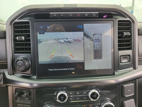 Used 2021 Ford F150 Platinum w/ Equipment Group 701A High AWD/4WD image 21