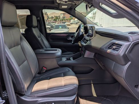 Used 2021 Chevrolet Tahoe RST AWD/4WD image 31
