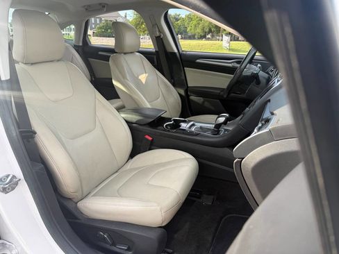 Used 2015 Ford Fusion Energi Titanium FWD image 14