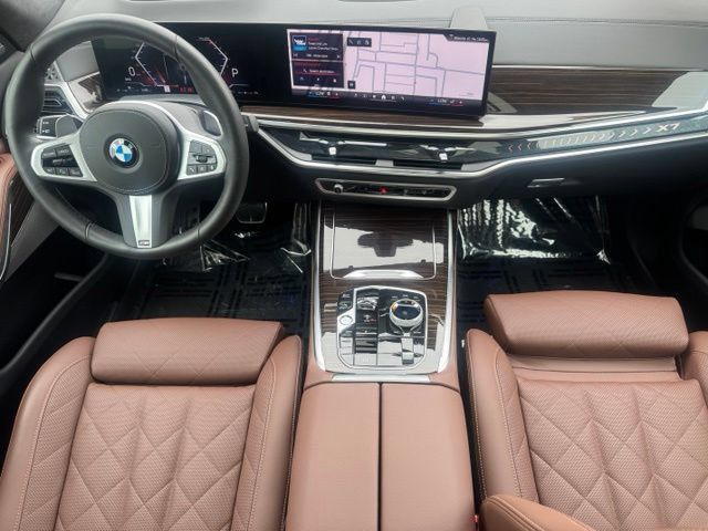 Certified 2026 BMW X7 xDrive40i w/ Executive Package AWD/4WD image 18