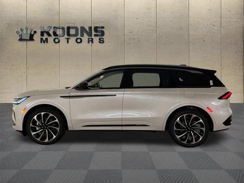 New 2026 Lincoln Nautilus Black Label AWD/4WD image 4
