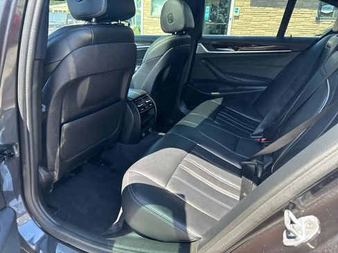 Used 2019 BMW 530i xDrive w/ Convenience Package AWD/4WD image 40