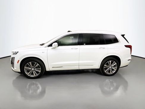 Used 2024 Cadillac XT6 Premium Luxury w/ Technology Package image 6