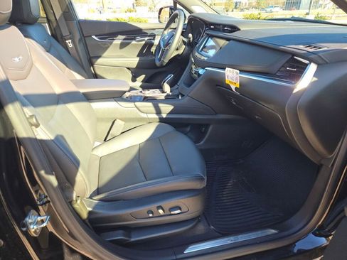 New 2025 Cadillac XT5 Premium Luxury w/ LPO, Red Accent Package image 7