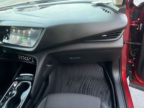 Used 2022 Buick Envision Preferred image 32