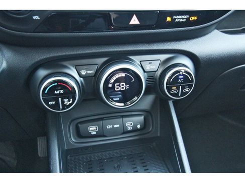 New 2026 Hyundai Venue SEL image 15