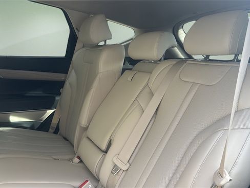 Used 2021 Genesis GV80 2.5T image 10