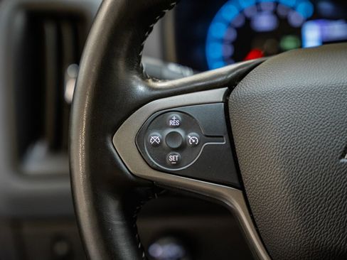 Used 2018 Chevrolet Colorado Z71 image 30