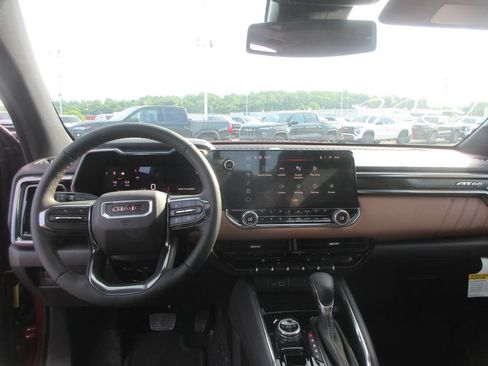New 2026 GMC Canyon AT4 w/ Technology Plus Package AWD/4WD image 16