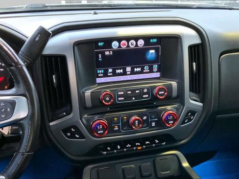 Used 2018 GMC Sierra 1500 SLT AWD/4WD image 6