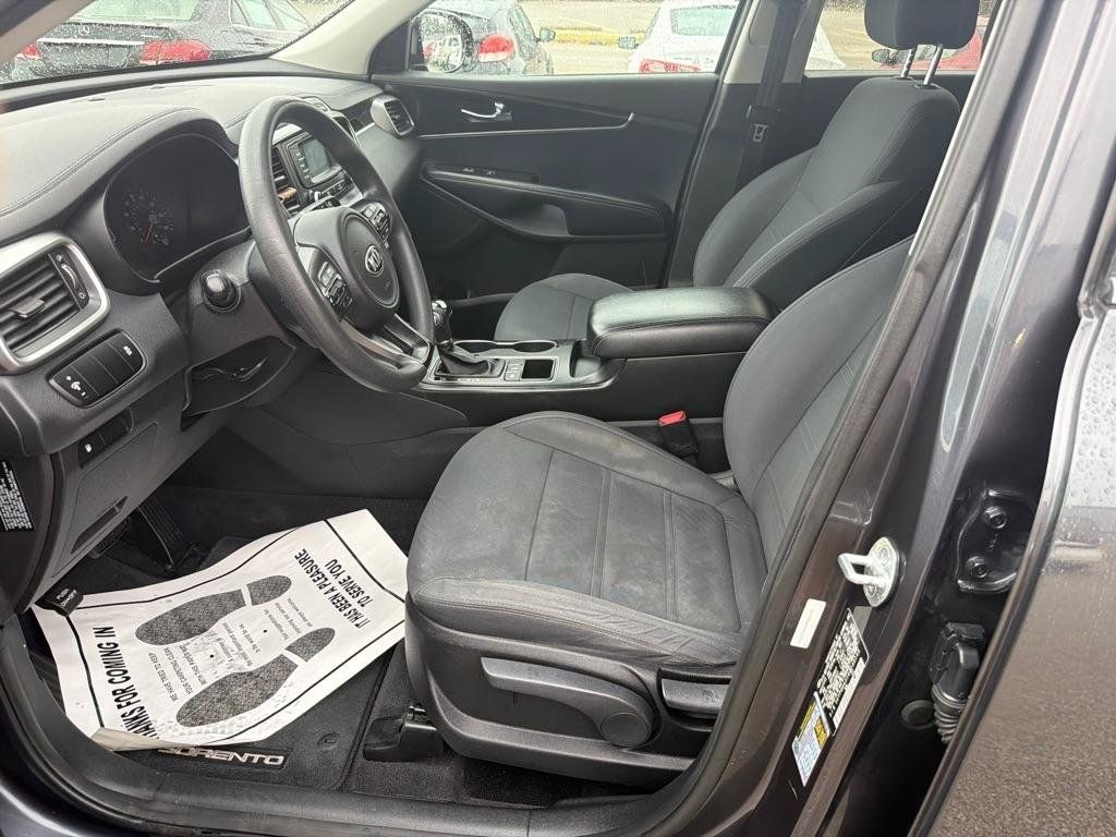 Used 2016 Kia Sorento AWD image 13