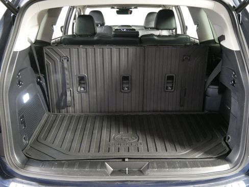 Used 2023 Subaru Ascent Limited w/ Technology Package AWD/4WD image 18
