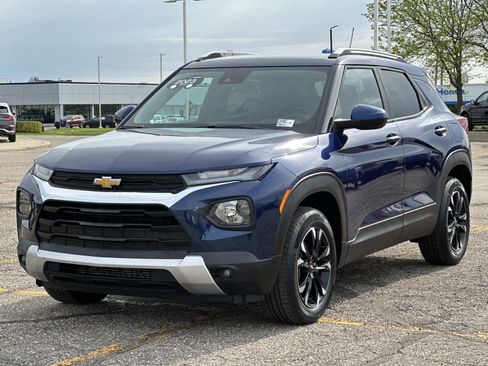 Certified 2023 Chevrolet TrailBlazer LT w/ Convenience Package AWD/4WD image 1