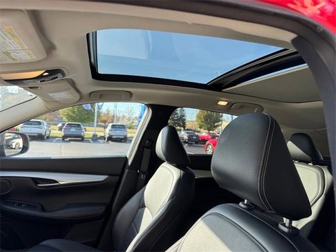 Used 2020 INFINITI QX50 Essential image 15