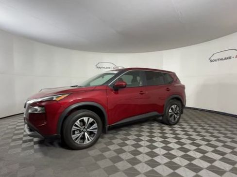 Used 2023 Nissan Rogue SV AWD/4WD image 4