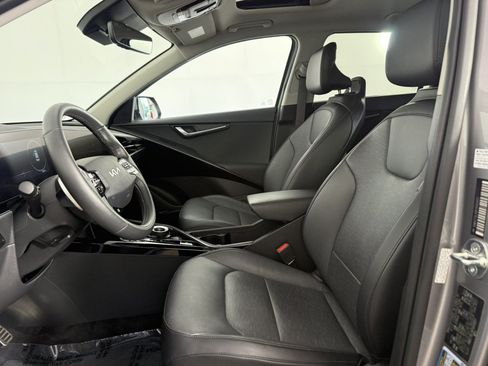 Used 2023 Kia Niro Wave w/ Wave Preserve Package FWD image 15