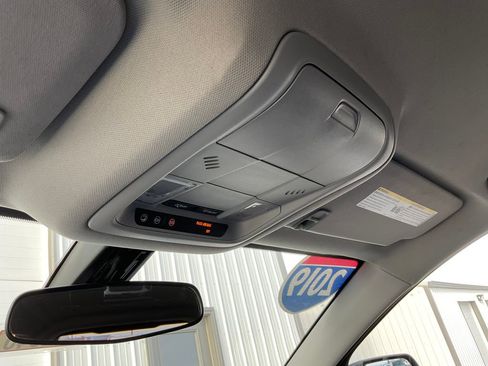 Used 2019 GMC Acadia SLE w/ Driver Alert Package I image 15