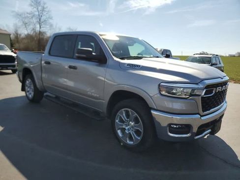 Used 2025 RAM 1500 Big Horn AWD/4WD image 7