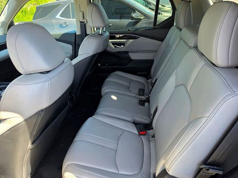 Used 2025 Honda Pilot Touring image 53