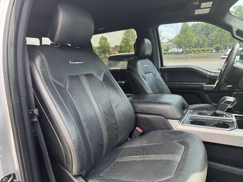 Used 2016 Ford F150 Platinum w/ Equipment Group 701A Luxury AWD/4WD image 23