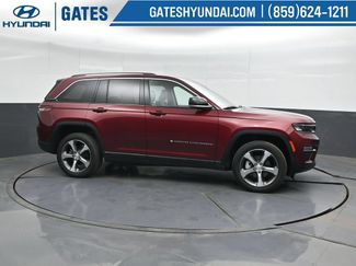 Used 2023 Jeep Grand Cherokee Limited AWD/4WD video 1