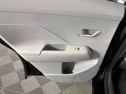 Used 2024 Hyundai Kona SEL image 27