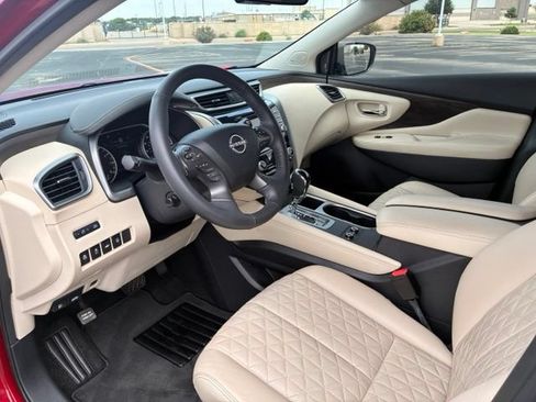Certified 2024 Nissan Murano Platinum w/ Cargo Package FWD image 11