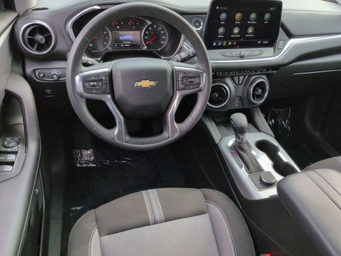 Certified 2024 Chevrolet Blazer LT w/ Convenience Package image 30