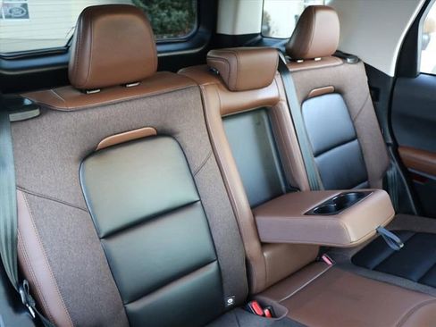 Used 2025 Ford Bronco Sport Outer Banks image 13