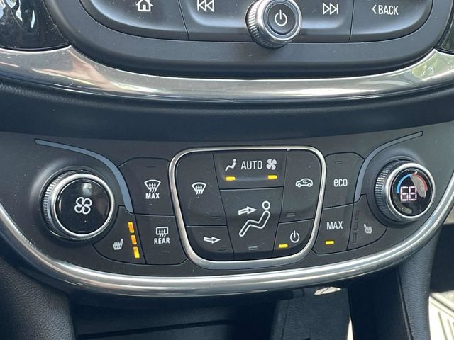 Used 2017 Chevrolet Volt Premier w/ Driver Confidence II Package FWD image 30