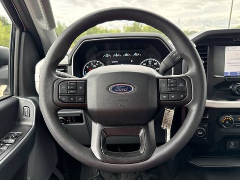 Used 2023 Ford F150 XLT AWD/4WD image 15