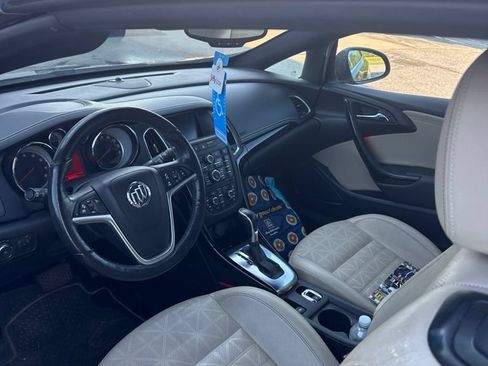 Used 2018 Buick Cascada Premium FWD image 7