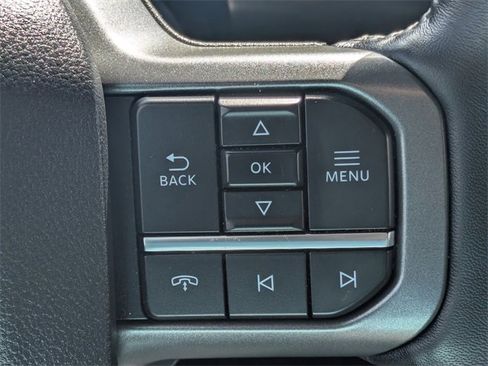 Certified 2022 Ford F150 Lariat w/ Equipment Group 502A High image 26