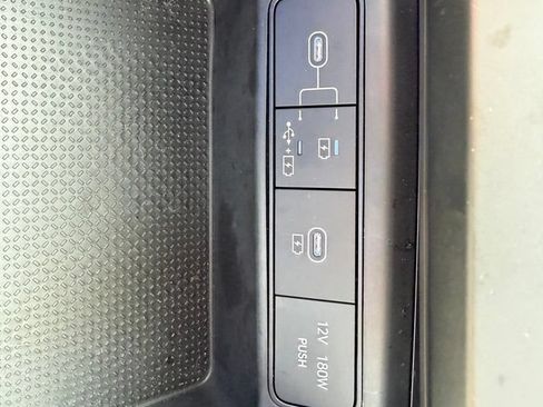 Used 2026 Hyundai Tucson SE AWD/4WD image 16
