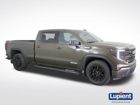 Used 2024 GMC Sierra 1500 Elevation AWD/4WD image 1