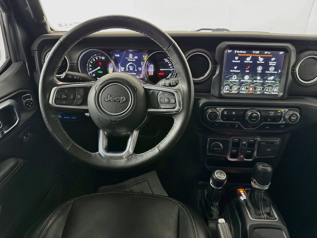 Used 2023 Jeep Wrangler Unlimited Sahara w/ Cold Weather Group AWD/4WD image 28