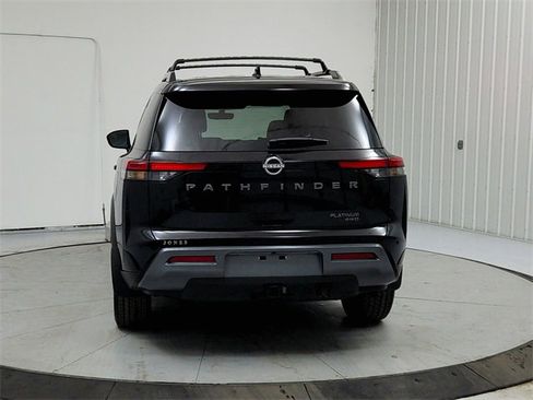 New 2026 Nissan Pathfinder Platinum image 6