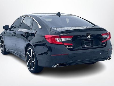 Used 2021 Honda Accord Sport image 4