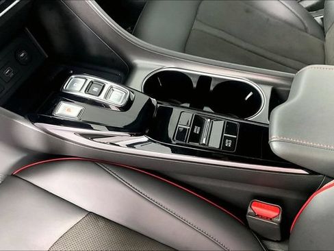Certified 2023 Hyundai Sonata SEL Plus FWD image 17