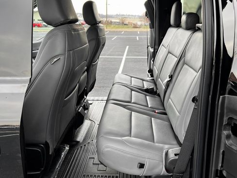 Used 2024 Ford F550 4x4 SuperCab Super Duty image 16