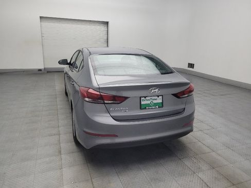 Used 2018 Hyundai Elantra SE FWD image 6