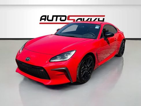 Used 2023 Toyota GR86 Premium image 3