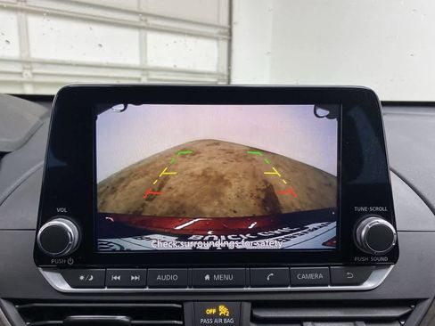 Used 2023 Nissan Altima 2.5 SV image 26