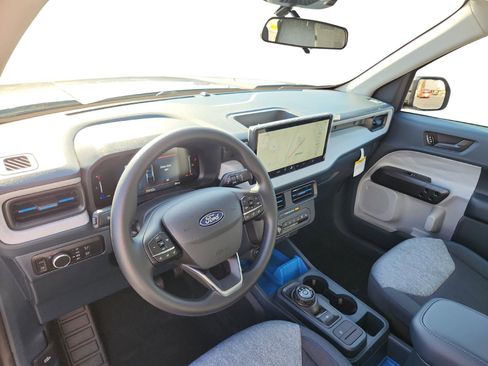 New 2026 Ford Maverick XLT image 9