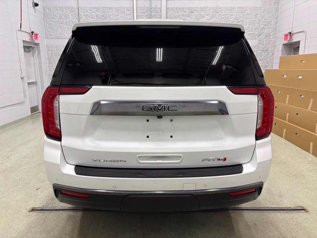 Certified 2023 GMC Yukon AT4 AWD/4WD image 5