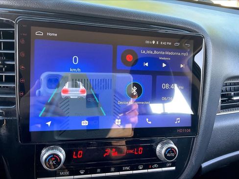 Used 2020 Mitsubishi Outlander SEL FWD image 31
