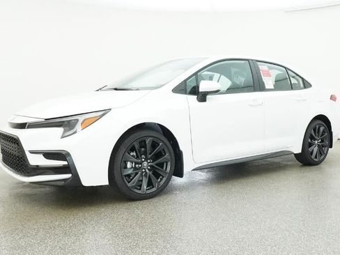 New 2026 Toyota Corolla SE image 17